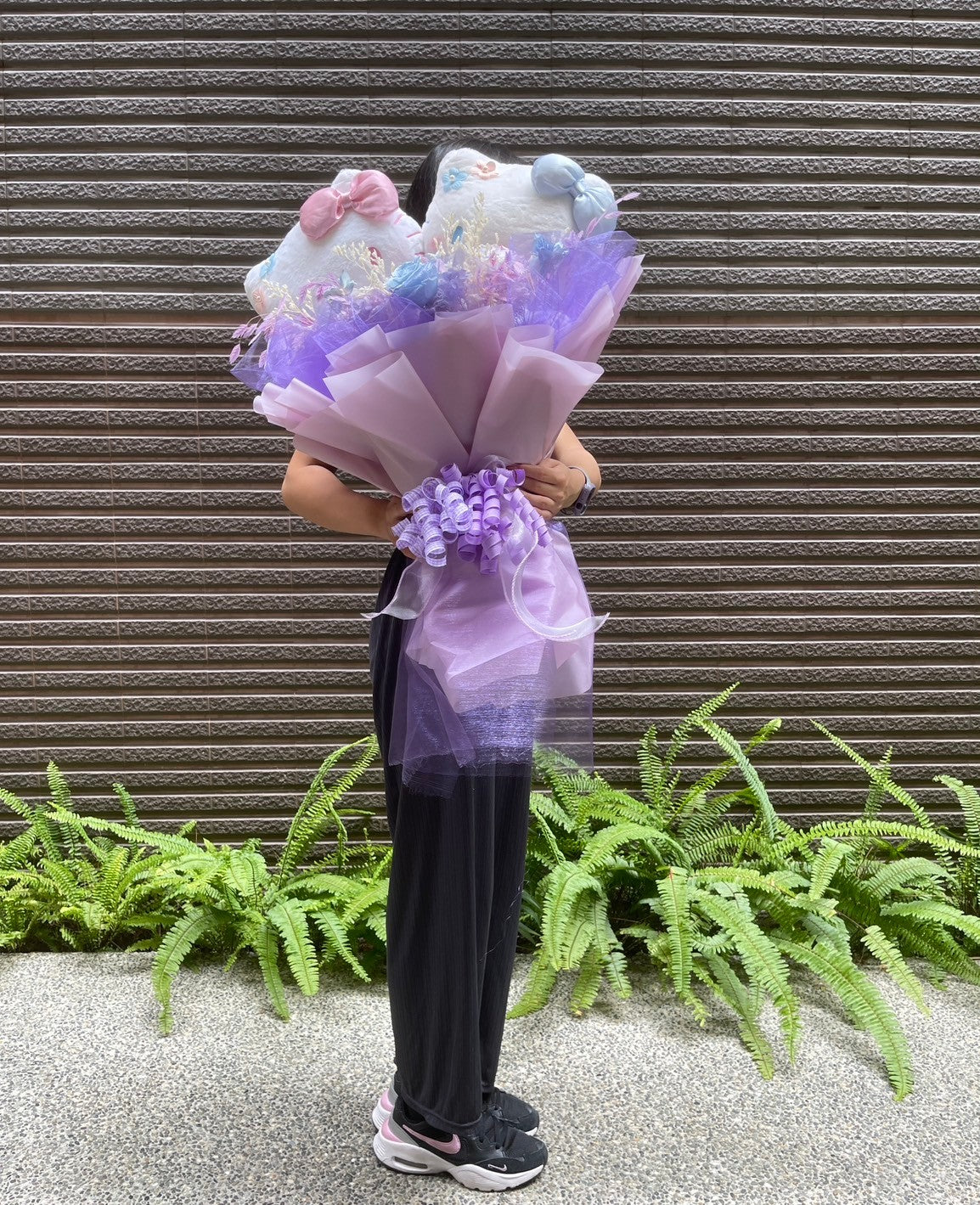 凱蒂貓花束-巨無霸型約60*80公分(寬高)