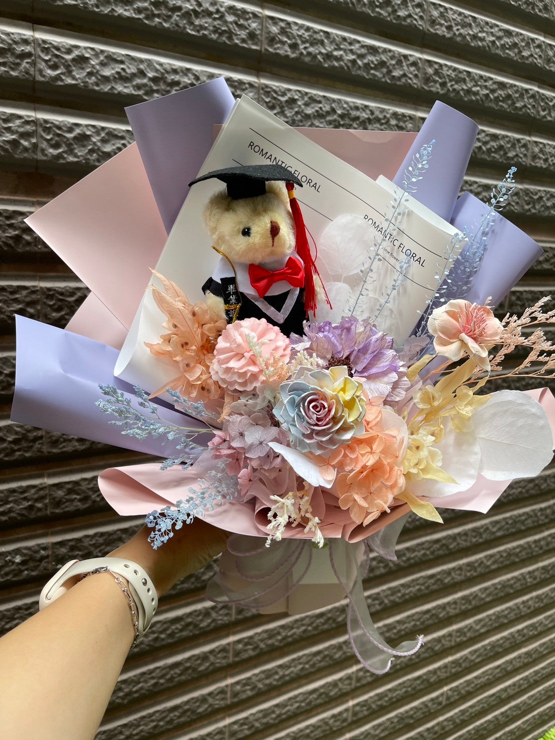畢業熊花束-中型約30*40(寬高)